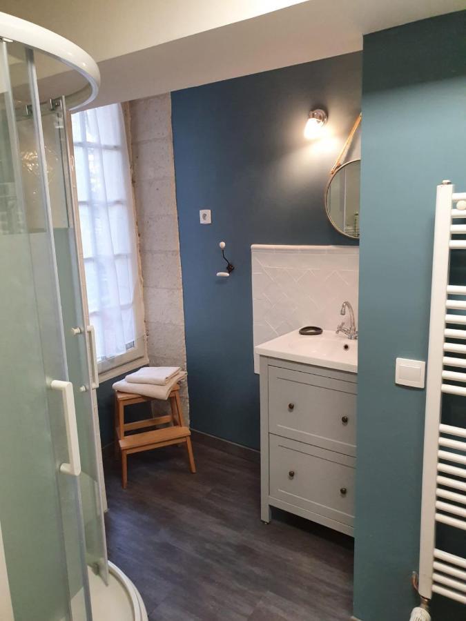 Manoir Du Bellay Bed & Breakfast Montreuil Bellay Bagian luar foto